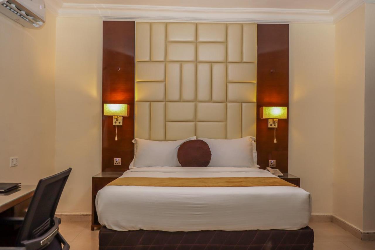 De Rembrandt Hotels And Suites Ikeja Εξωτερικό φωτογραφία