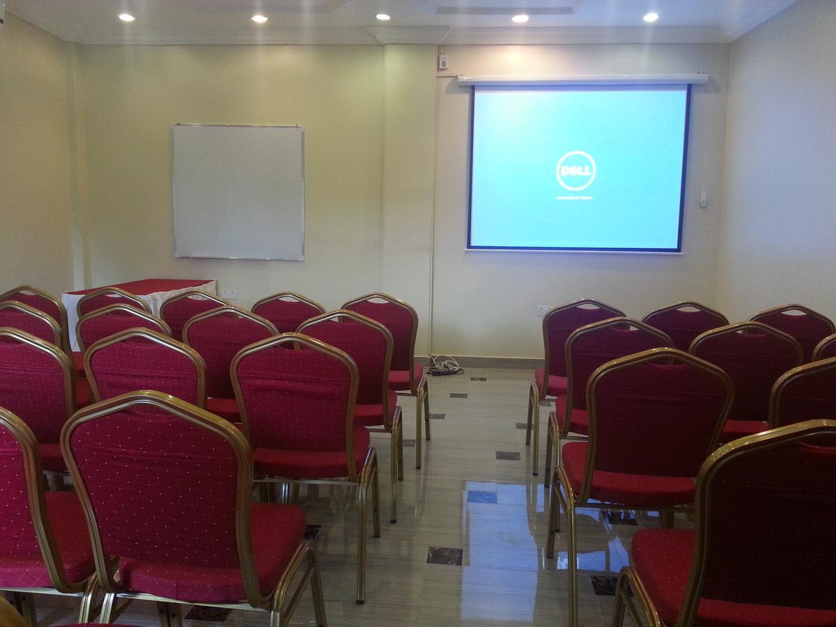 De Rembrandt Hotels And Suites Ikeja Εξωτερικό φωτογραφία