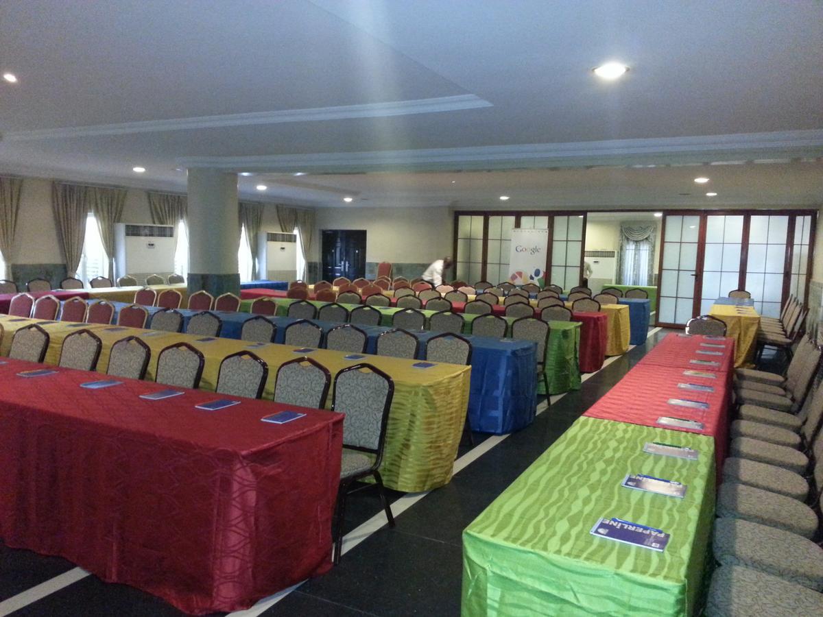De Rembrandt Hotels And Suites Ikeja Εξωτερικό φωτογραφία