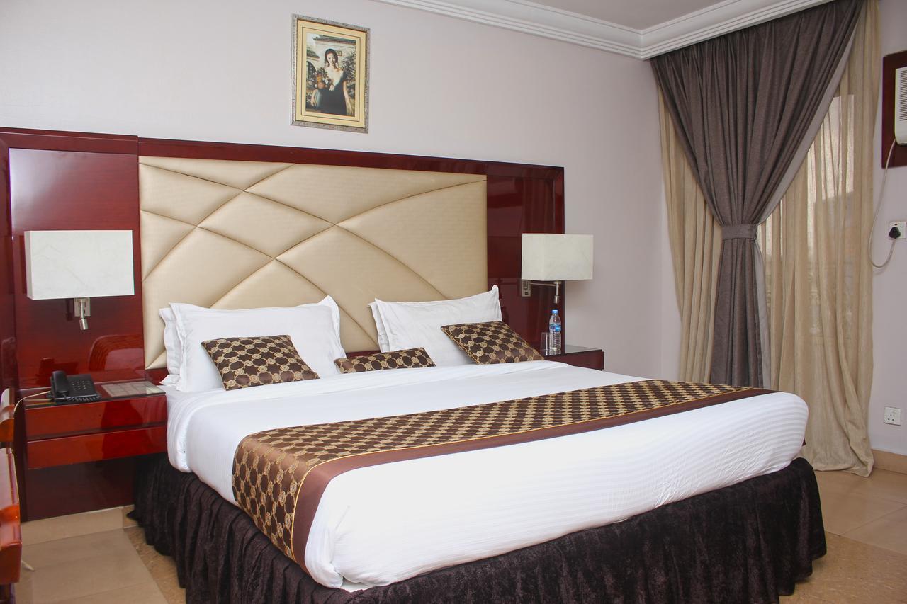 De Rembrandt Hotels And Suites Ikeja Εξωτερικό φωτογραφία
